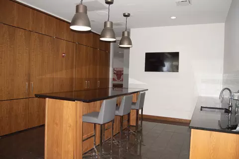 Kitchen - 420 E Waterside Dr #4114, Chicago, IL 60601 photo 3 of 3