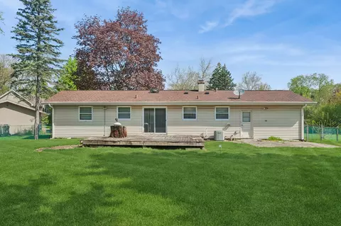 2302 Theda Ln, Rolling Meadows, IL 60008 photo 14
