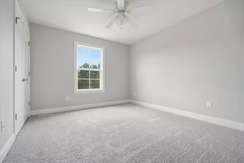 Bedroom - 5407 Ferryman Rd, Bloomington, IL 61705 photo 5 of 6