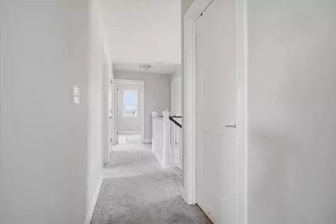Entry Way - 5407 Ferryman Rd, Bloomington, IL 61705 photo 7 of 9
