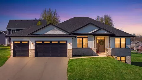 391 Teaberry Ct, Roscoe, IL 61073