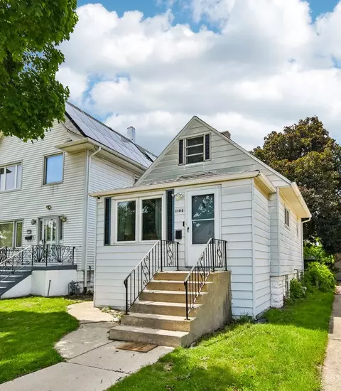 1104 N 12th Ave, Melrose Park, IL 60160