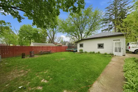 Exterior - 1003 Saint John St, Elgin, IL 60120 photo 2 of 6