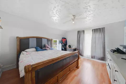 Bedroom - 1003 Saint John St, Elgin, IL 60120 photo 4 of 5