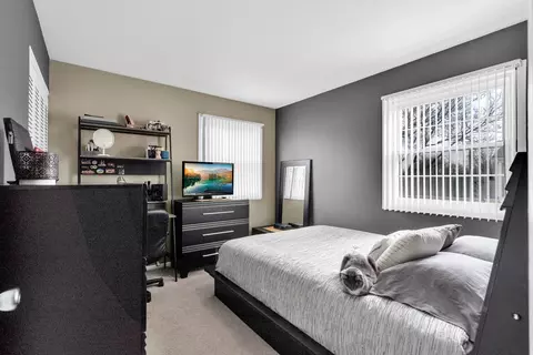 Bedroom - 1314 Ely Ct #1314, Wheeling, IL 60090 photo 3 of 4