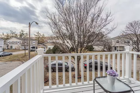 Exterior - 1314 Ely Ct #1314, Wheeling, IL 60090 photo 2 of 3