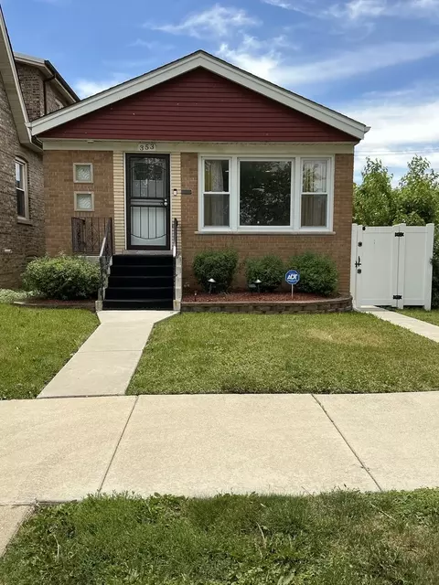 353 E 90th St, Chicago, IL 60619