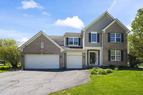 6065 Irene Dr, Hoffman Estates, IL 60192