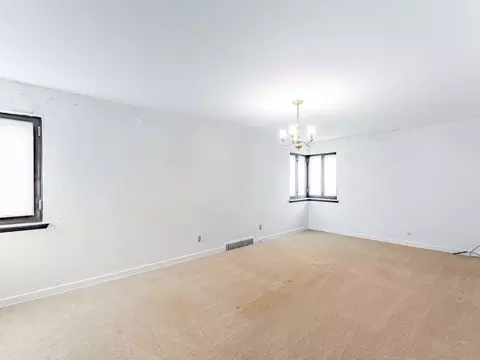 Other - 522 Byrd Rd, Riverside, IL 60546 photo 2 of 5