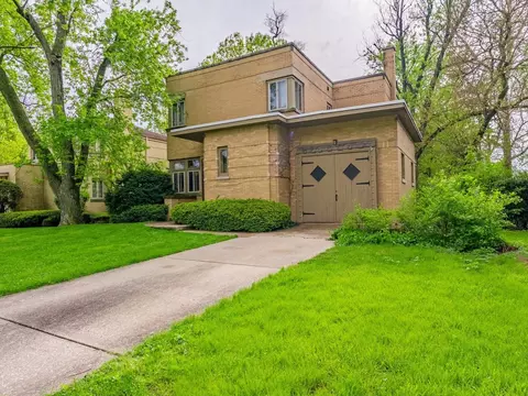 Exterior - 522 Byrd Rd, Riverside, IL 60546 photo 2 of 4