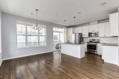 Other - 822 Center St, Des Plaines, IL 60016 photo 1 of 4