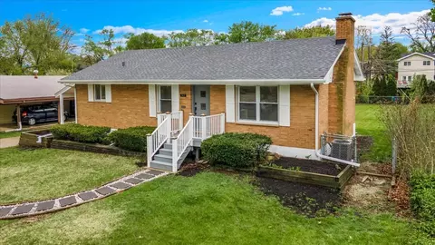 312 S Oak St, Palatine, IL 60067
