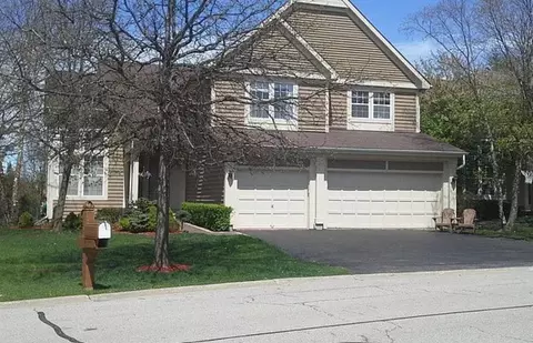 430 Muirfield Ln, Riverwoods, IL 60015
