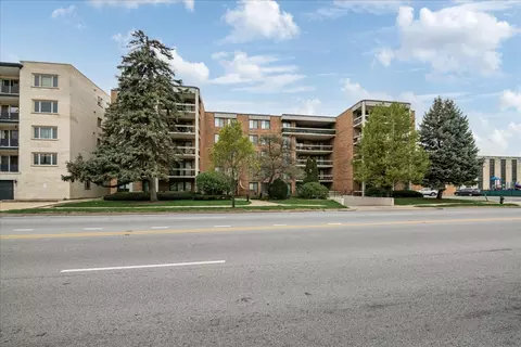 1020 N Harlem Ave #5C, River Forest, IL 60305