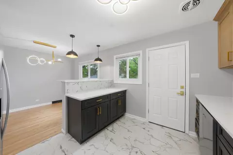 Kitchen - 16611 Marshfield Ave, Markham, IL 60428 photo 2 of 5