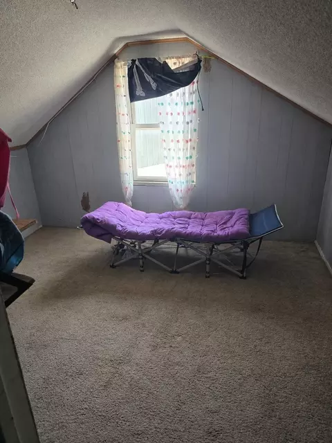Bedroom - 247 Maple St, Chester, IL 62233 photo 3 of 3