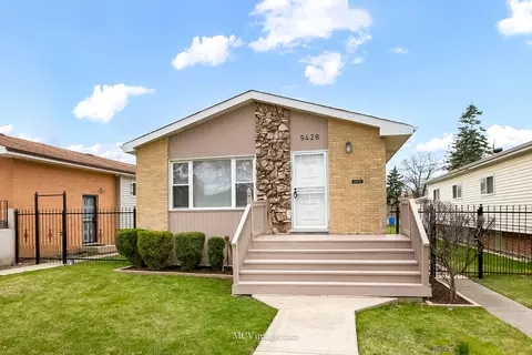 9428 S Perry Ave, Chicago, IL 60620