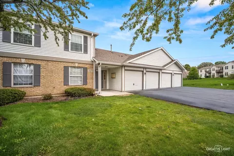 1029 Wynnfield Ct, Elgin, IL 60120 photo 1