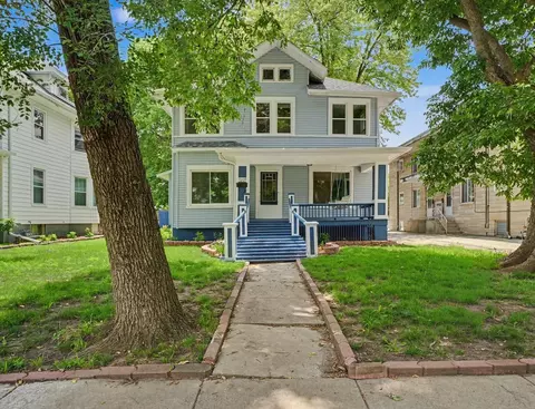 1209 W Church St, Champaign, IL 61821