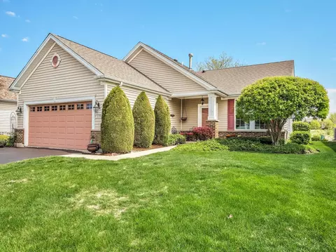 12760 Kishwaukee Ln, Huntley, IL 60142