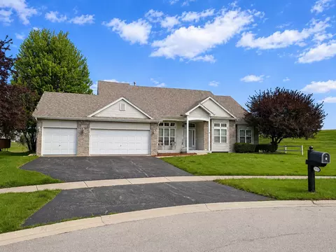 25410 W Latham Ct, Plainfield, IL 60585