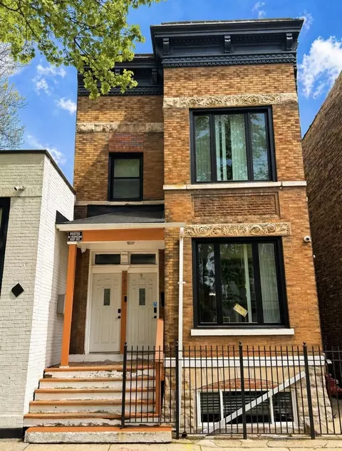 Undisclosed, Chicago, IL 60647