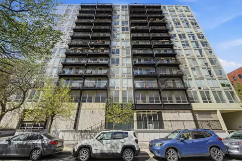 450 W Briar Pl #5F, Chicago, IL 60657