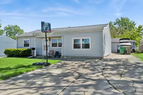 411 Tallman Ave, Romeoville, IL 60446