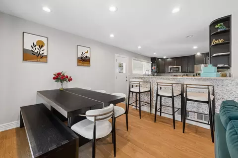 Dining - 3134 Maple Leaf Dr, Glenview, IL 60026 photo 1 of 1