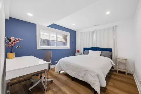 Bedroom - 3134 Maple Leaf Dr, Glenview, IL 60026 photo 7 of 7