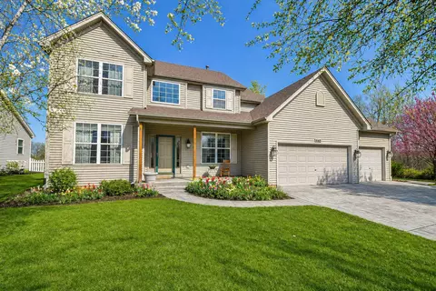 445 Kelly Ave, Yorkville, IL 60560