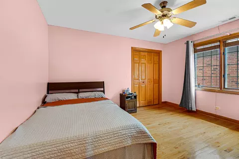 Bedroom - 7920 S Lorel Ave, Burbank, IL 60459 photo 6 of 6
