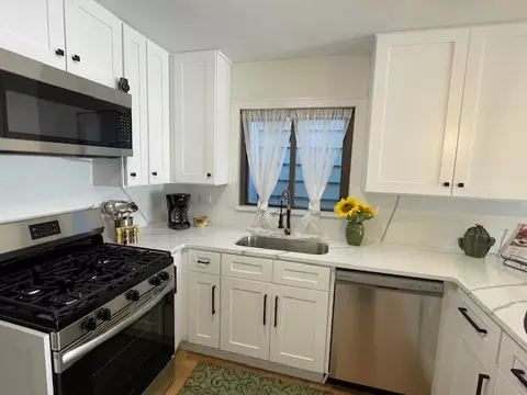 Kitchen - 446 E 90th St, Chicago, IL 60619 photo 4 of 4