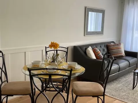 Dining - 446 E 90th St, Chicago, IL 60619 photo 1 of 2