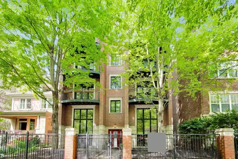 5526 N Winthrop Ave #4S, Chicago, IL 60640