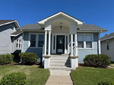 132 Mason St, Calumet City, IL 60409