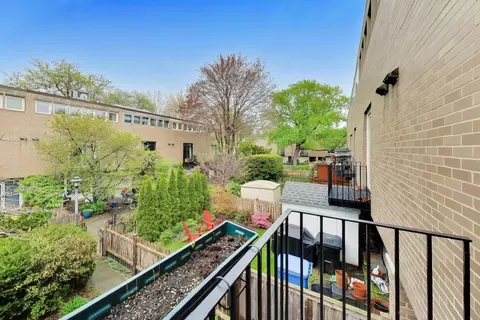 Exterior - 1456 E Park Pl, Chicago, IL 60637 photo 6 of 12