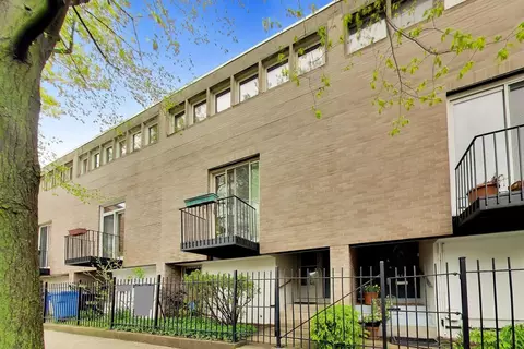 1456 E Park Pl, Chicago, IL 60637