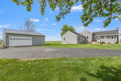 Exterior - 4698 E 17th Rd, Leland, IL 60531 photo 1 of 10