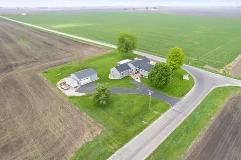View/Area - 4698 E 17th Rd, Leland, IL 60531 photo 4 of 12