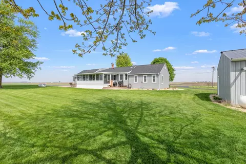 Exterior - 4698 E 17th Rd, Leland, IL 60531 photo 8 of 10