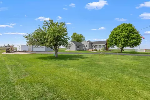 Exterior - 4698 E 17th Rd, Leland, IL 60531 photo 10 of 10