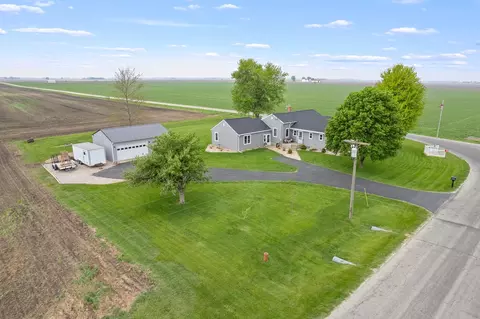 View/Area - 4698 E 17th Rd, Leland, IL 60531 photo 3 of 12
