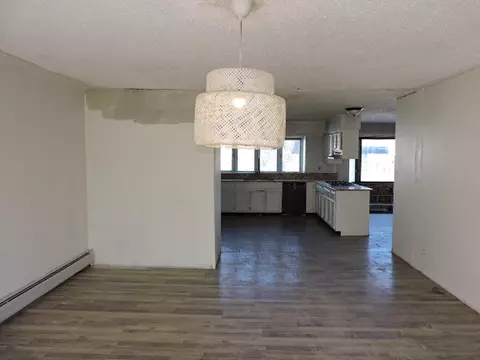 Living - 2958 E Timberline Ct, Crete, IL 60417 photo 1 of 9