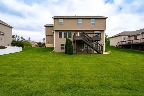 Exterior - 5403 Ferryman Rd, Bloomington, IL 61705 photo 2 of 6