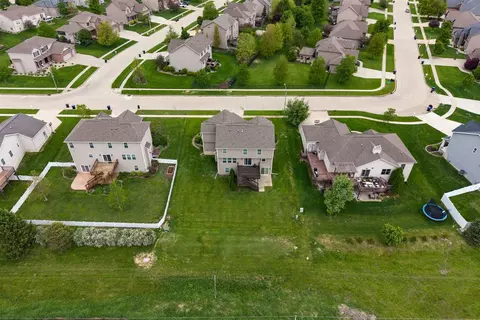 View/Area - 5403 Ferryman Rd, Bloomington, IL 61705 photo 2 of 8