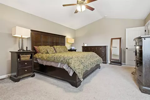 Bedroom - 5403 Ferryman Rd, Bloomington, IL 61705 photo 1 of 6