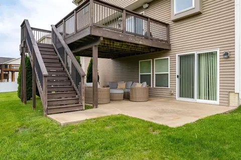 Exterior - 5403 Ferryman Rd, Bloomington, IL 61705 photo 4 of 6