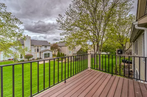 Exterior - 338 Ashford Cir #2, Bartlett, IL 60103 photo 3 of 5