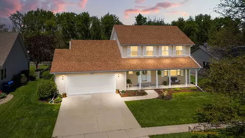 3347 Meadow Trl W, Dekalb, IL 60115